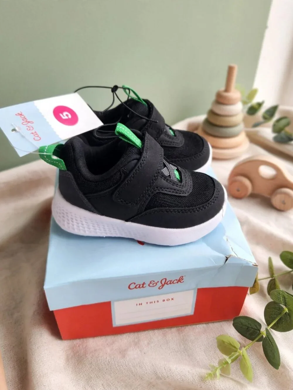Cat & Jack Toddler Sneakers